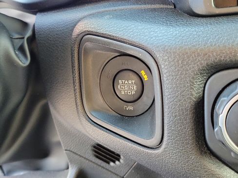 Used 2024 Jeep Wrangler Sport S AWD/4WD image 28