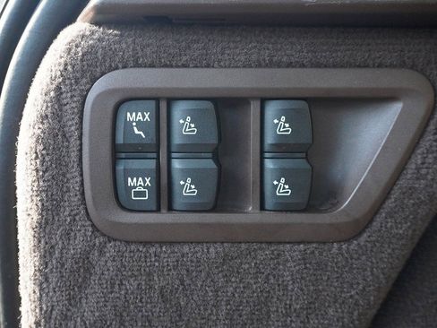 Used 2019 BMW X7 xDrive40i w/ Luxury Seating Package image 28