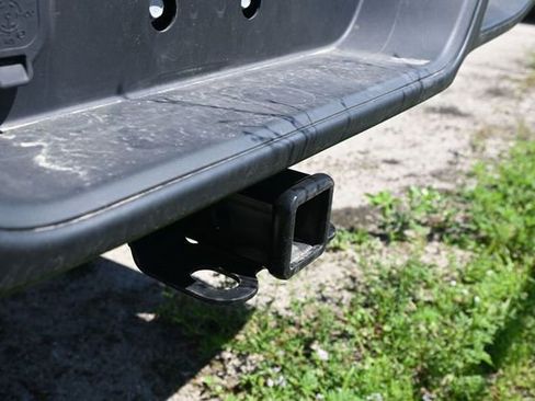 Used 2022 Jeep Gladiator Sport AWD/4WD image 15