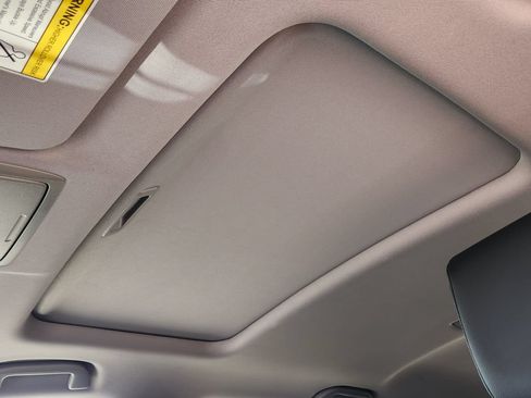 Used 2021 Honda CR-V EX-L image 15