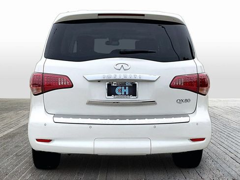 Certified 2016 INFINITI QX80 4WD w/ Driver's Assistance Package image 7