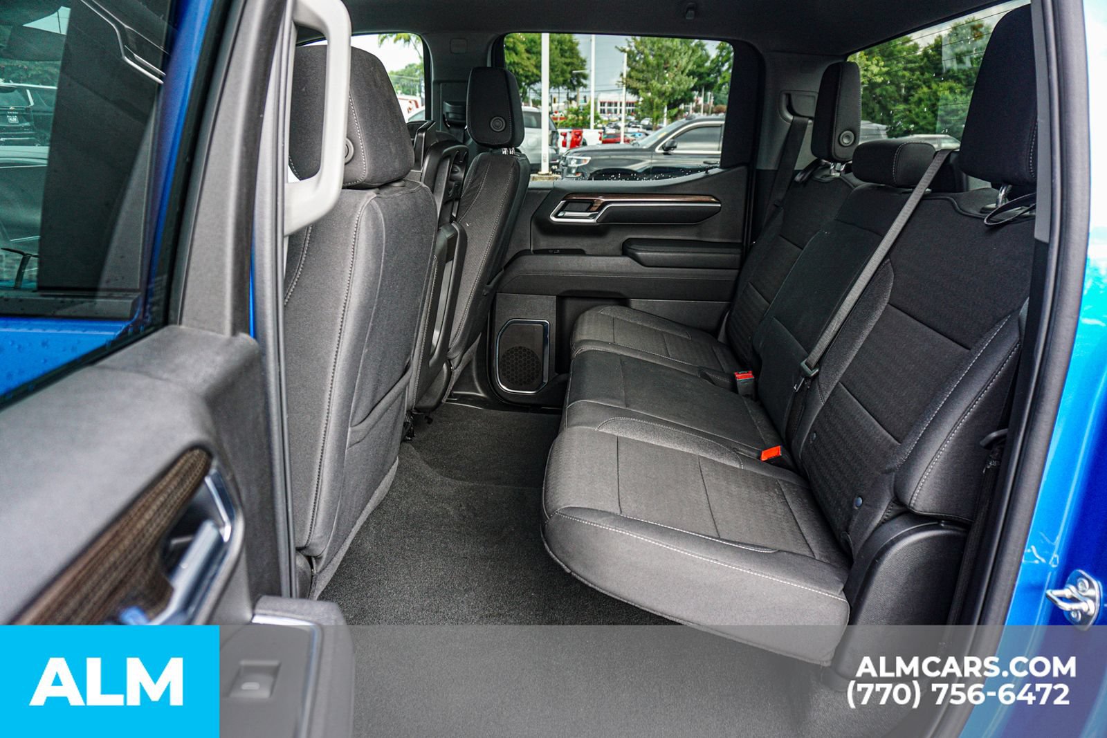 Used 2025 Chevrolet Silverado 1500 LT RWD image 22