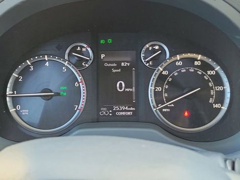 Used 2023 Lexus GX 460 Luxury image 27