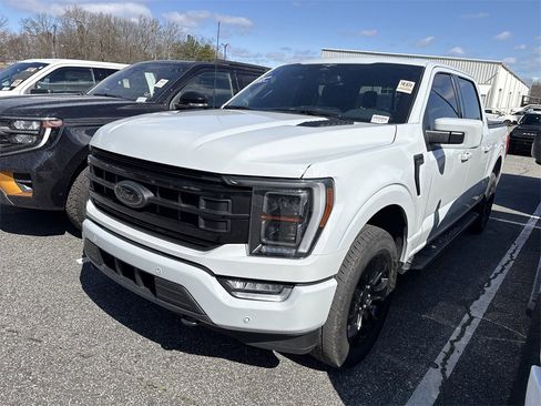 Used 2023 Ford F150 Lariat w/ Equipment Group 502A High image 8