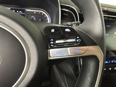 Certified 2024 Hyundai Tucson SEL FWD image 17