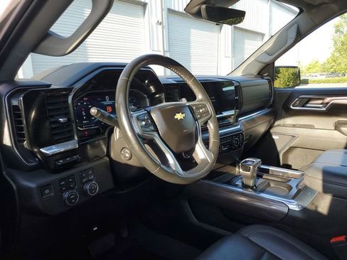 Used 2024 Chevrolet Silverado 1500 LTZ w/ Technology Package AWD/4WD image 20