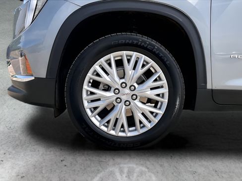 Used 2026 GMC Acadia Elevation w/ Elevation Premium Package FWD image 35