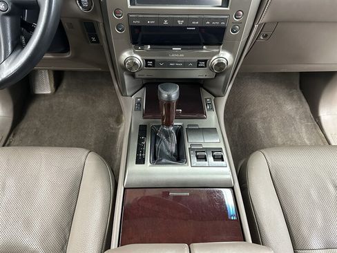 Used 2014 Lexus GX 460 w/ Premium Package AWD/4WD image 21