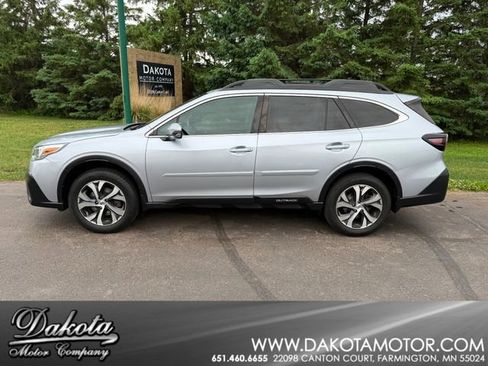 Used 2021 Subaru Outback Limited AWD/4WD image 1