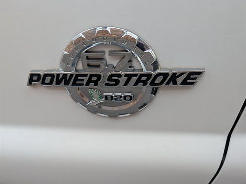 Used 2014 Ford F250 XL w/ Power Equipment Group AWD/4WD image 14