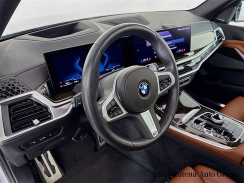 Used 2024 BMW X5 xDrive40i w/ Executive Package image 9