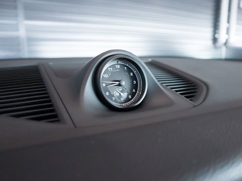 New 2026 Porsche Macan S image 23