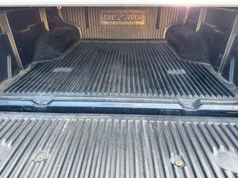 Used 2013 Nissan Frontier SV image 25