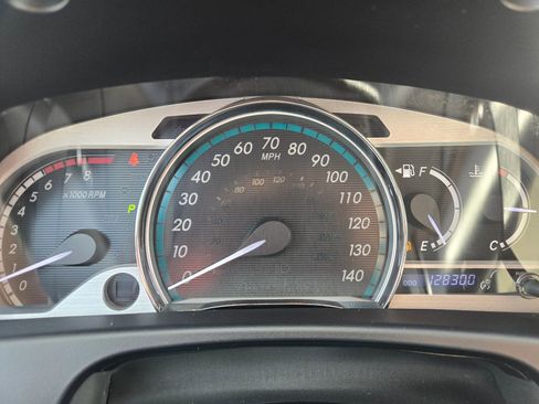 Used 2013 Toyota Venza LE image 22