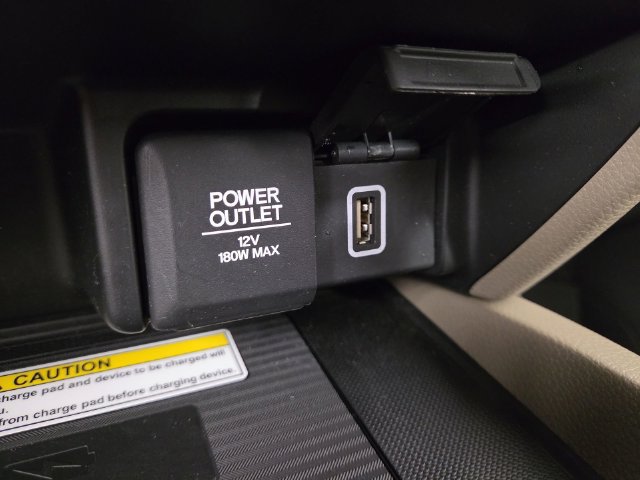 Used 2021 Honda Pilot Elite image 26
