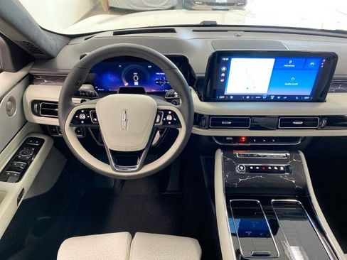 New 2025 Lincoln Aviator Black Label image 12