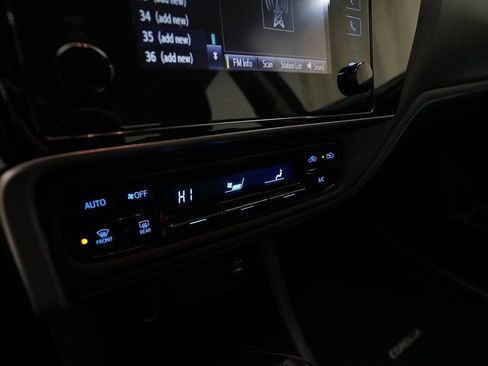 Used 2017 Toyota Corolla L image 20