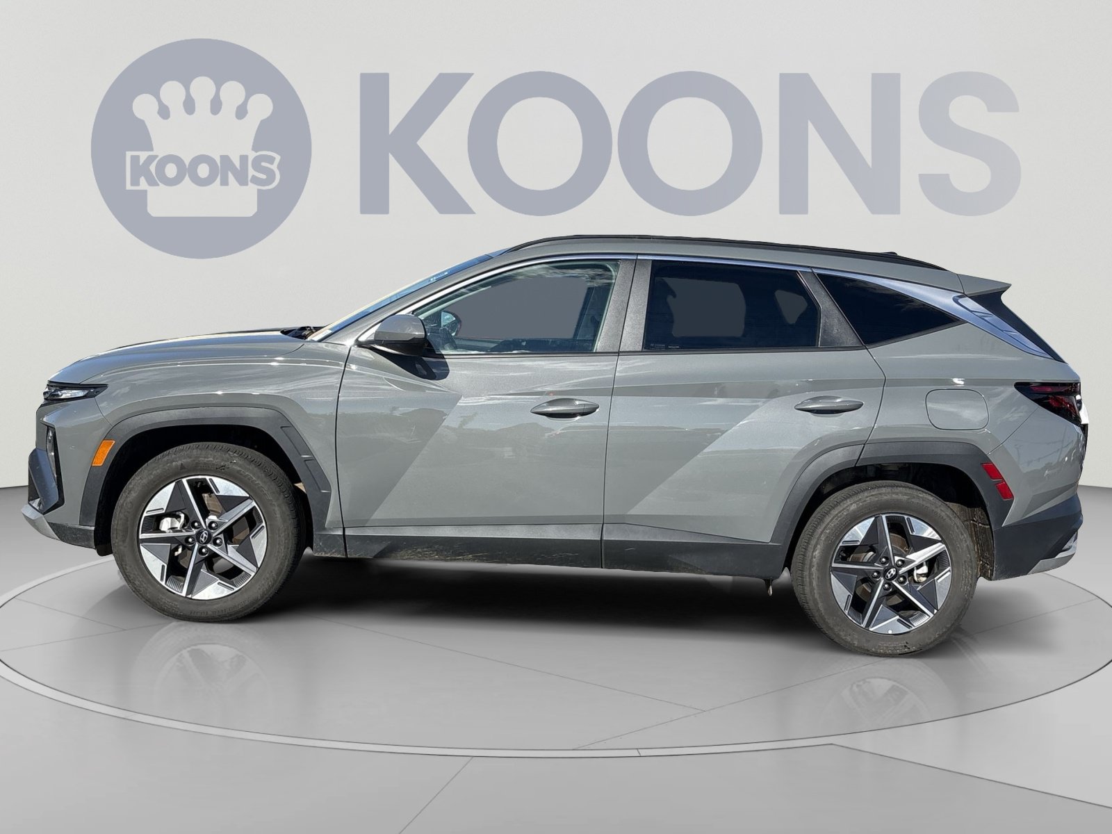 Certified 2025 Hyundai Tucson SEL AWD/4WD image 2