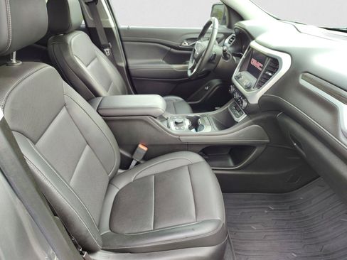 Used 2023 GMC Acadia SLT w/ Technology Package image 22