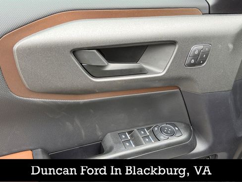 New 2026 Ford Bronco Sport Outer Banks w/ Outer Banks Tech Package+ AWD/4WD image 17