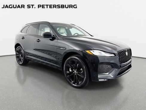 Used 2026 Jaguar F-PACE R-Dynamic S image 3