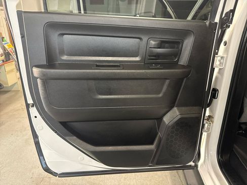 Used 2019 RAM 1500 Tradesman w/ Popular Equipment Group AWD/4WD image 40