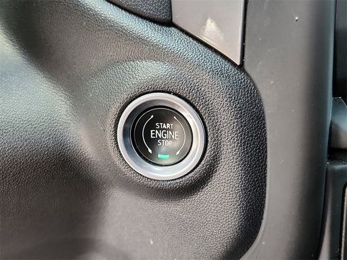 Used 2022 Chevrolet Silverado 1500 Custom Trail Boss image 23