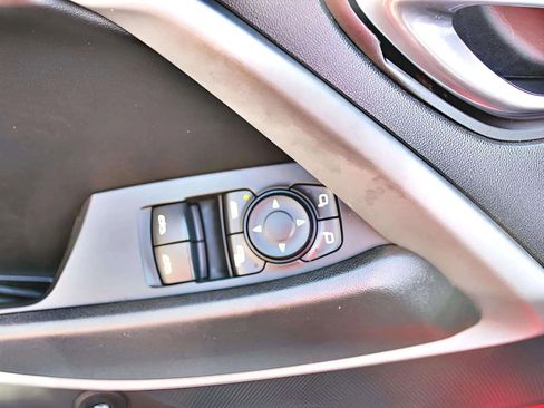 Used 2017 Chevrolet Camaro LT w/ RS Package image 7