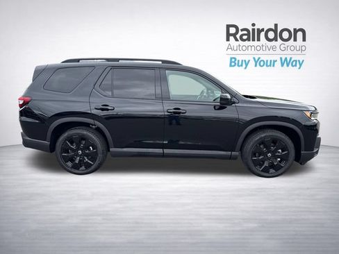 Used 2026 Honda Pilot Black Edition image 8