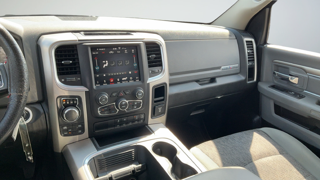 Used 2018 RAM 1500 Lone Star AWD/4WD image 8