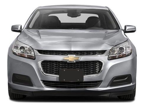 Used 2016 Chevrolet Malibu LT w/ Power Convenience Package FWD image 4