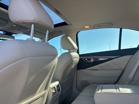 Used 2018 INFINITI Q50 Luxe image 36