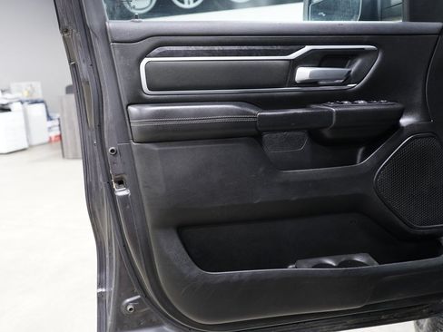 Used 2023 RAM 1500 Big Horn AWD/4WD image 9