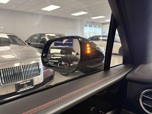 Used 2018 Bentley Bentayga Activity AWD/4WD image 28