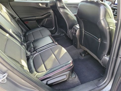 Certified 2023 Ford Escape ST-Line image 17