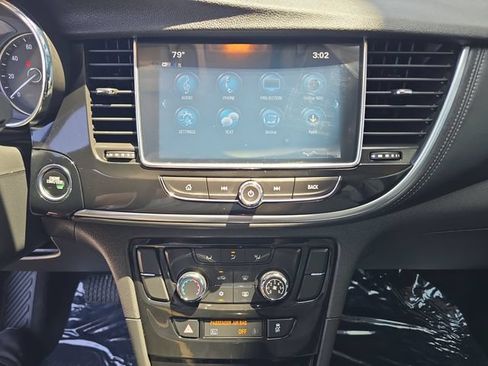 Certified 2020 Buick Encore Preferred FWD image 19