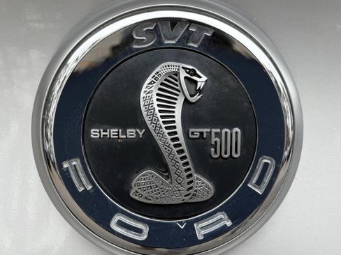 Used 2010 Ford Mustang Shelby GT500 image 10