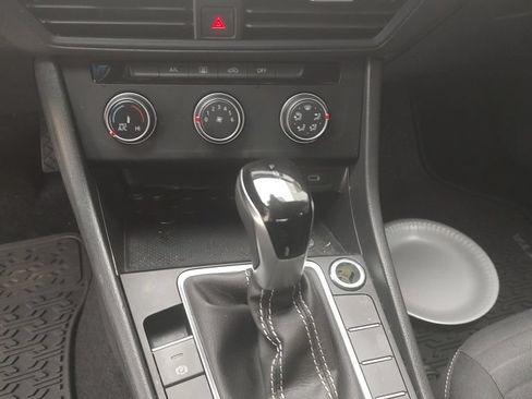 Used 2024 Volkswagen Jetta S FWD image 9