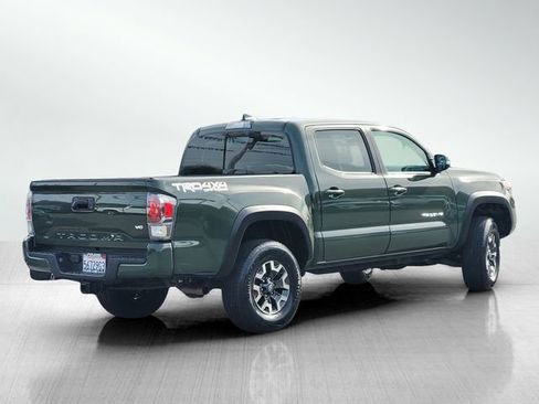 Used 2021 Toyota Tacoma TRD Off-Road w/ TRD Premium Off Road Package image 4
