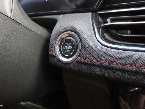 New 2026 Chevrolet TrailBlazer RS w/ Convenience Package FWD image 21