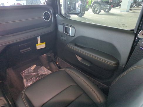 New 2025 Jeep Wrangler Sahara w/ Safety Group image 17