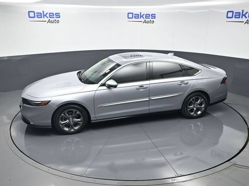 Used 2023 Honda Accord EX image 47