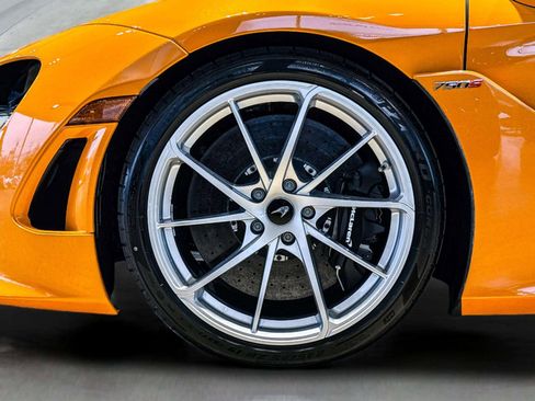 New 2026 McLaren 750S Spider image 12