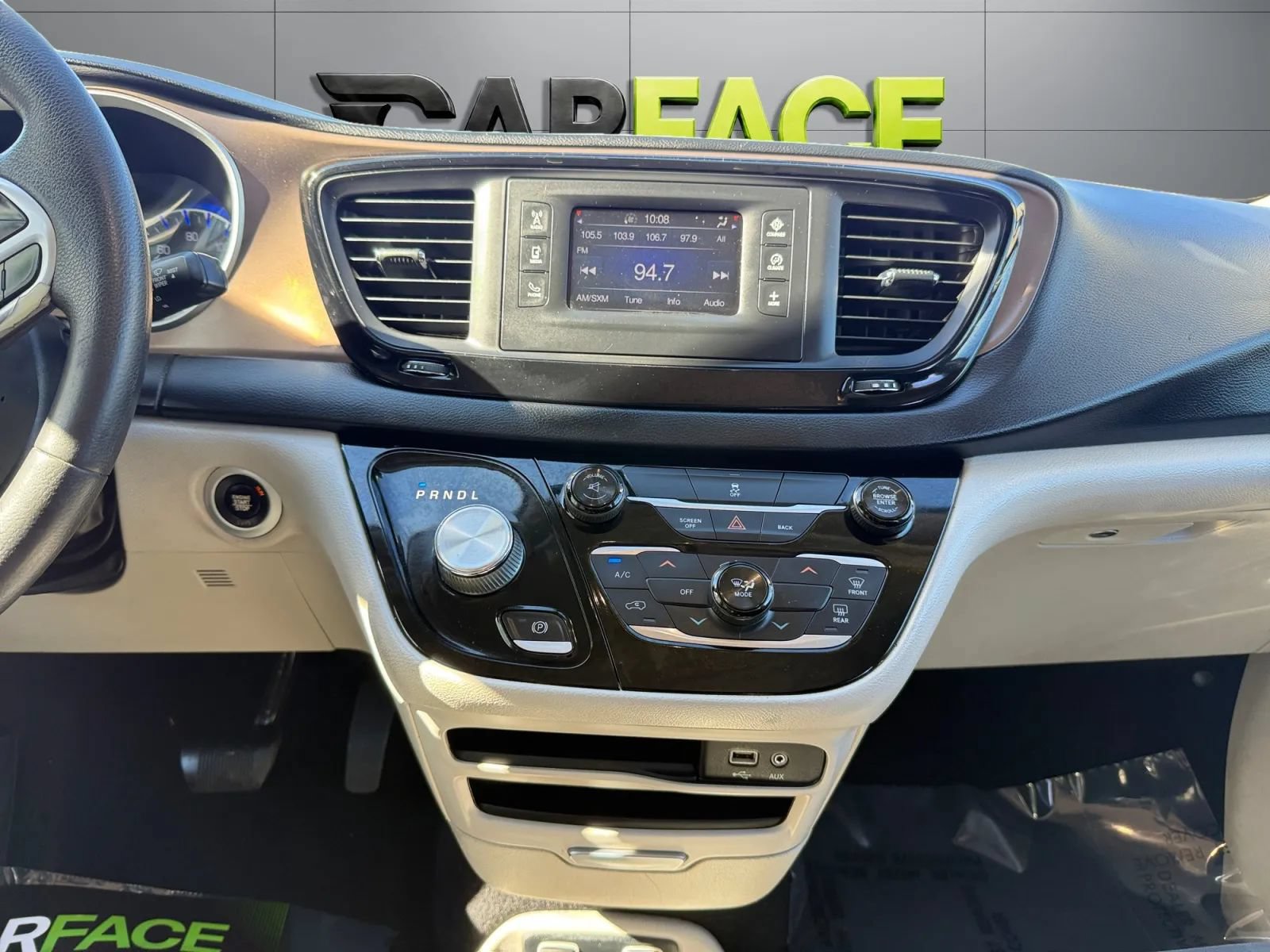 Used 2017 Chrysler Pacifica Touring FWD image 23