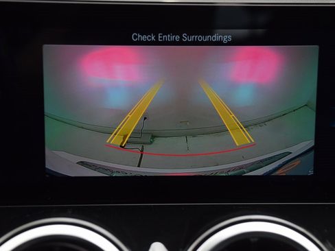 Certified 2022 Mercedes-Benz GLB 250 4MATIC image 29