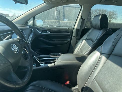 Used 2021 Buick Enclave Avenir w/ Avenir Technology Package image 6