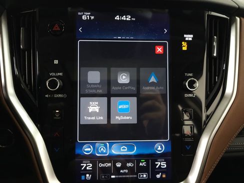 Used 2021 Subaru Outback Touring w/ Popular Package #2 image 25