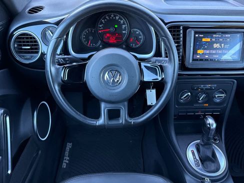 Used 2012 Volkswagen Beetle 2.5 image 14