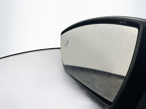 Used 2020 Ford EcoSport Titanium AWD/4WD image 16