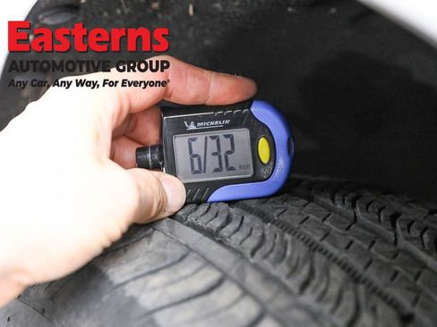 Used 2023 Ford Maverick XL image 25